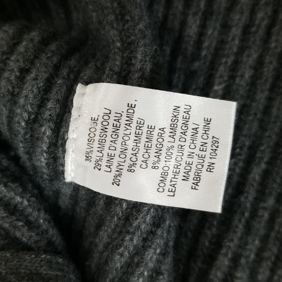 Milly of New York  Gray longsleeved turtleneck sweater size Petite - Picture 8 of 15